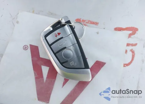 2016 BMW X1 xDrive28I из США, поврежденный, VIN WBXHT3C37G5E47607